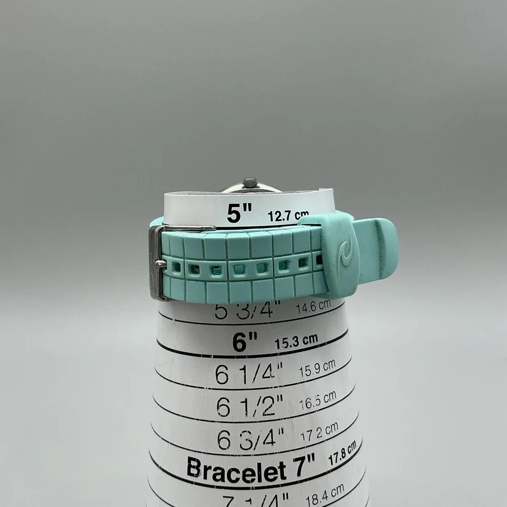 Rip Curl Echo Womens Watch 33mm Silver Tone Aqua Rubber Surf Date New Battery
